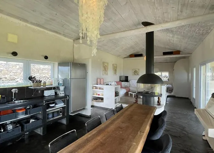 Casa Atlantida - Sea Front Holiday home Faja Grande